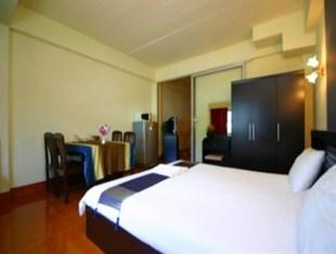 2Gether Guesthouse Karon Exterior foto