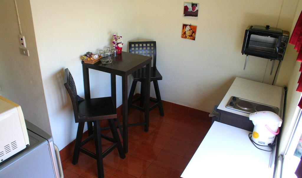 2Gether Guesthouse Karon Habitación foto